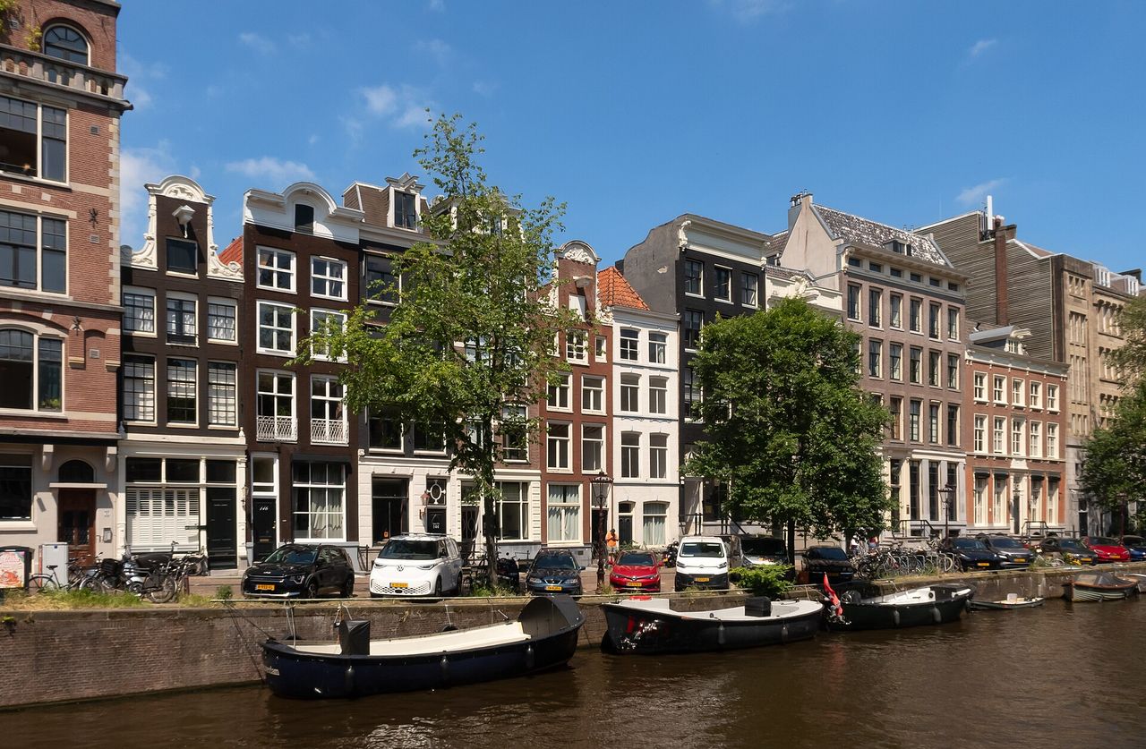Canal houses on the Herengracht in Amsterdam